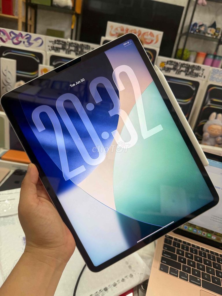 iPad Pro 12.9 inch M1 256GB + 5G Trắng pin 94 zin. Mua bán Máy tính bảng tại Thành phố Thủ Đức Tp Hồ Chí Minh được đăng bởi Táo Uy Tín Chuyên Cung Cấp Sỉ Và Lẻ Tuyển Công Tác Viên hình 1