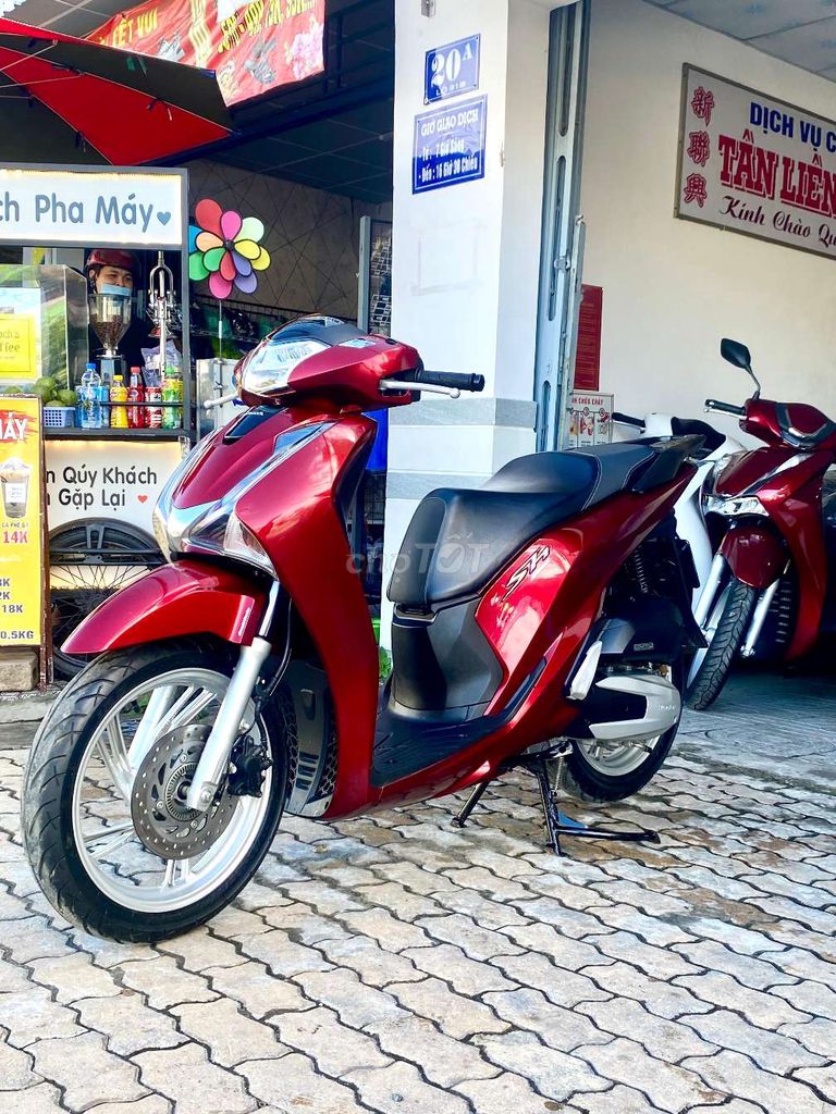 SH 125i ABS 2017 máy Zin chưa thay vỏ. Mua bán Xe máy tại Quận Ninh Kiều Cần Thơ được đăng bởi Xe Máy TÂN LIÊN HƯNG 1 91B hình 6