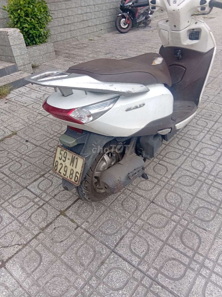 Honda Lead 125 Белый
