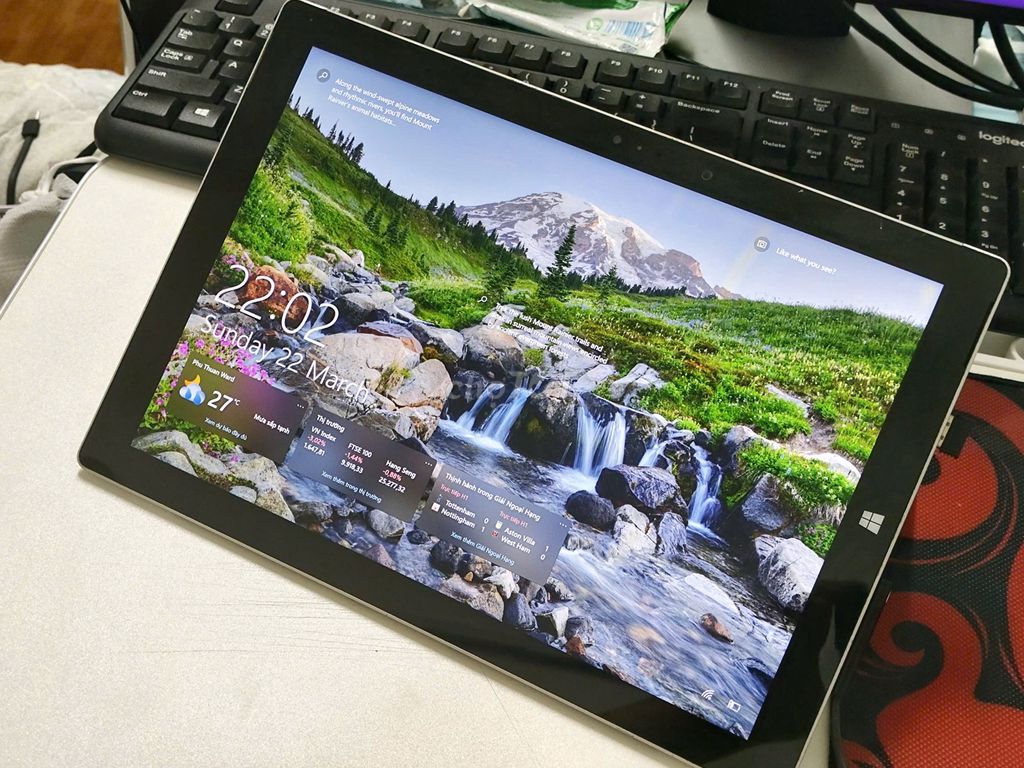 Microsoft Surface Pro 3 i7-4650U 8GB/256GB + Sạc. Mua bán Laptop tại Quận 4 Tp Hồ Chí Minh được đăng bởi Nhật Hải hình 1