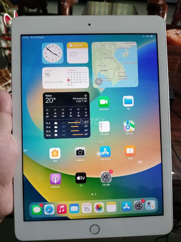 Apple iPad (thế hệ 5) 32GB Bạc Retina. Mua bán Máy tính bảng tại Quận Bình Thuỷ Cần Thơ được đăng bởi Shop Hàng Nhật Giá Rẻ hình 1