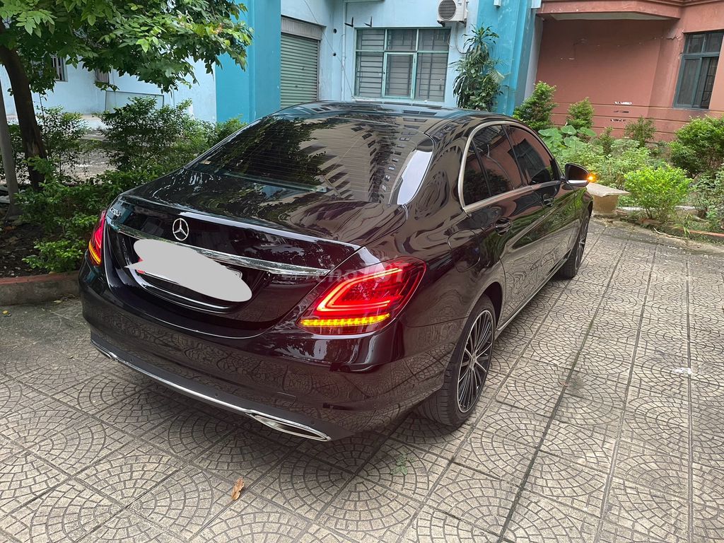 Mercedes C200 Exclusive 2020  5,1 vạn miles 920 tr. Mua bán Ô tô tại Quận Cầu Giấy Hà Nội được đăng bởi binhminh06 hình 4