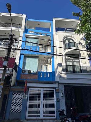 Аренда · 4 комн. · 90 м² · Quận Bình Tân, ул. Đường Tên Lửa