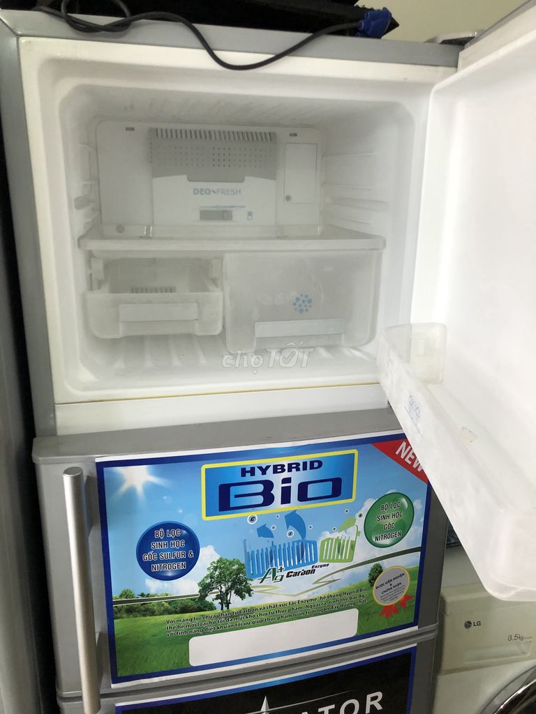 0773098868 - Tủ lạnh Electrlux inveter 250L mới 98%