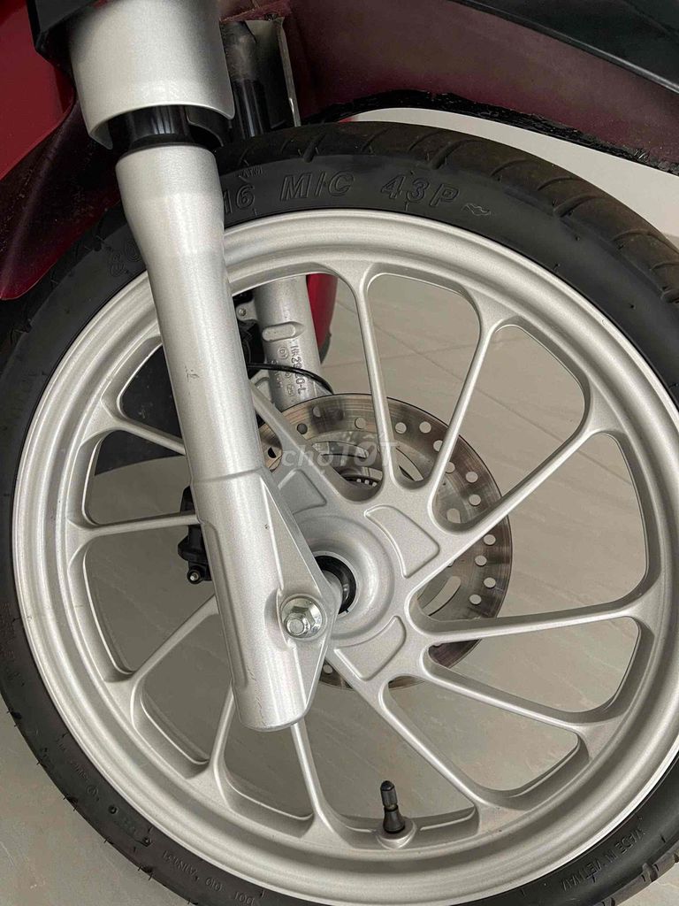 Honda SH Mode 2025 ABS Красно-черный 2089 км
