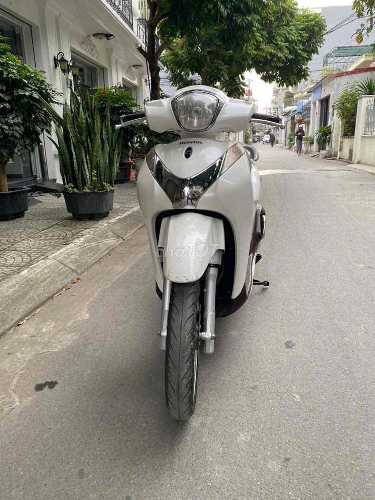 Honda SH mode chính chủ đời cao zin đẹp mê ly. Mua bán Xe máy tại Quận Hồng Bàng Hải Phòng được đăng bởi Ly  hình 1
