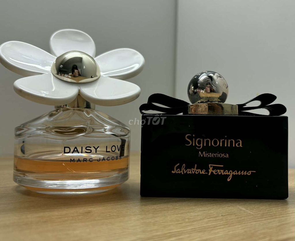 Pass Daisy Love + Signorina đen 700k. Mua bán Nước hoa tại Quận Liên Chiểu Đà Nẵng được đăng bởi Nguyễn Hoàng Thy hình 1