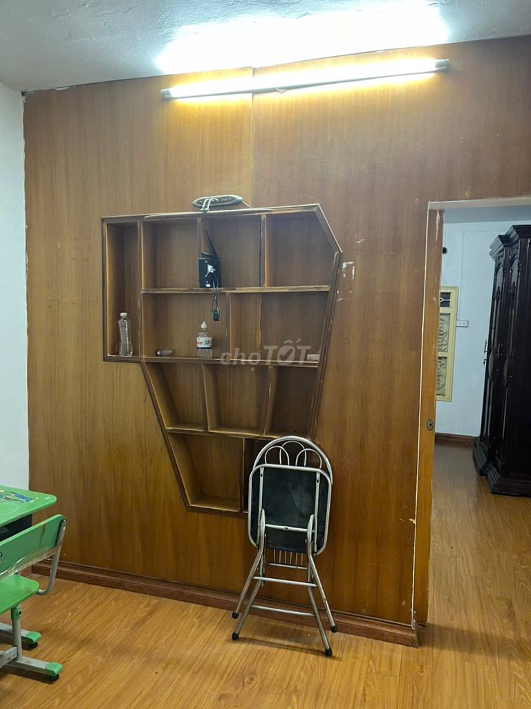 Cho thuê căn hộ tập thể Quỳnh mai, DT 65m2 full đồ giá 7.5 triệu/tháng. Cho thuê căn hộ/chung cư tại Quận Hai Bà Trưng Hà Nội được đăng bởi Đại Lê hình 1