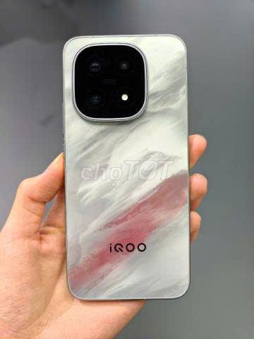 Vivo iQOO 13 | iQOO 15 - Có hỗ trợ Góp. Mua bán Điện thoại tại Thành phố Thủ Dầu Một Bình Dương được đăng bởi Vio Store Thủ Dầu Một hình 1