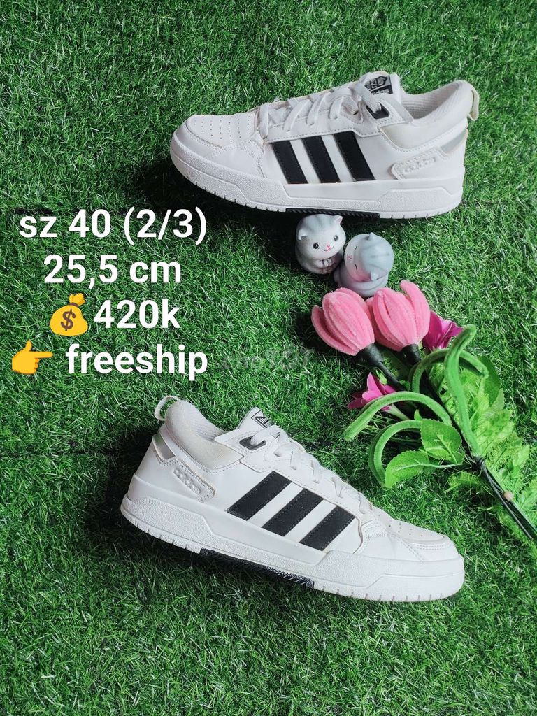 Giày thể thao Adidas Unisex Trắng size 40. Mua bán Giày dép tại Thị xã Sơn Tây Hà Nội được đăng bởi Duong hình 1