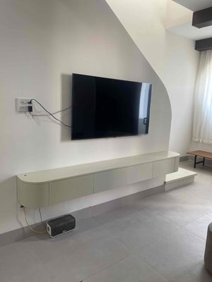 Kệ ti vi từ 1 m2 đến 2 m4. Mua bán Tủ, kệ gia đình tại Quận Liên Chiểu Đà Nẵng được đăng bởi Thuỳ linh