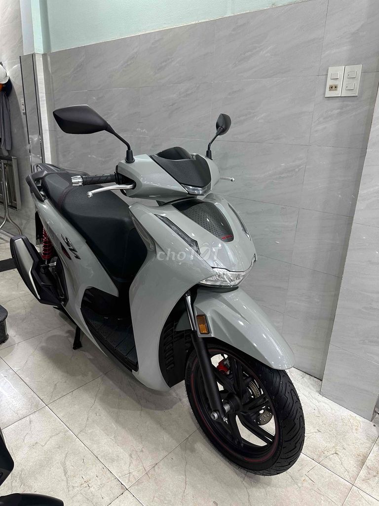 SH 350! dk 10/2025 chuẩn 700km mới 99,9%. Mua bán Xe máy tại Quận Thanh Khê Đà Nẵng được đăng bởi NHỰT hình 3