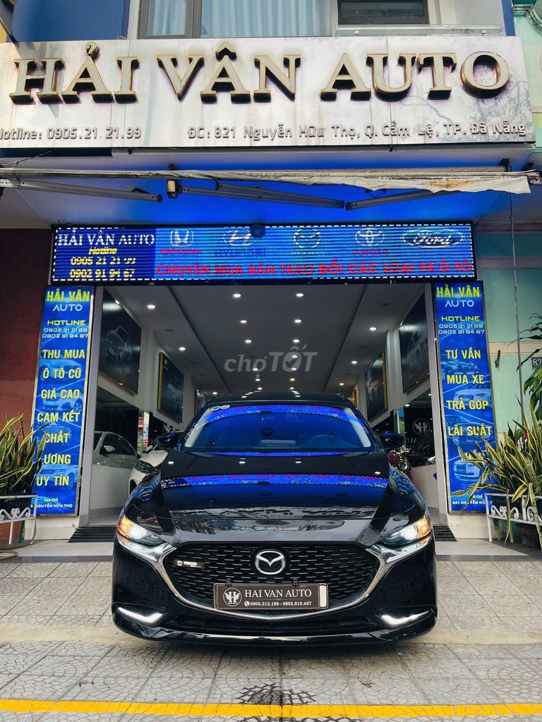 Mazda 3 luxury 2021