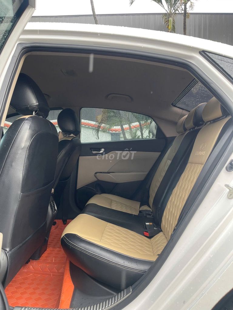 Hyundai Accent 1.4 MT 2020 - 77000 km. Mua bán Ô tô tại Thành phố Thủ Dầu Một Bình Dương được đăng bởi trần thị khánh huyền  hình 9