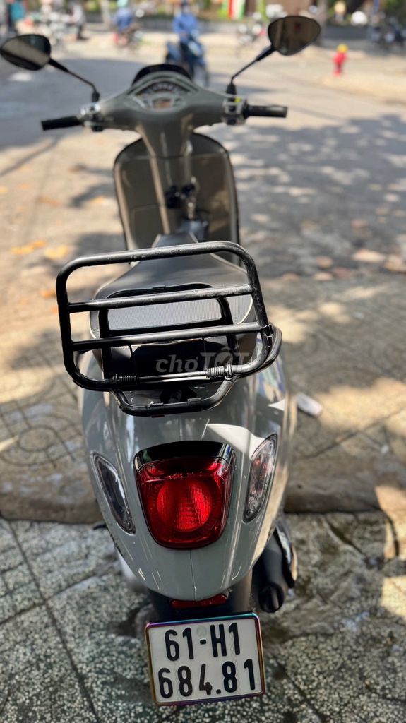 Piaggio Vespa Xám 7500 km. Mua bán Xe máy tại Quận 12 Tp Hồ Chí Minh được đăng bởi Tuấn dương hình 2