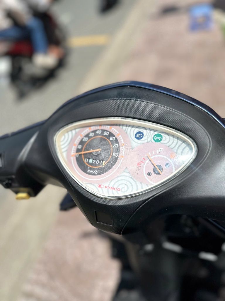 Kymco Candy 50cc 2014 bs 59ga-00813. Mua bán Xe máy tại Quận Phú Nhuận Tp Hồ Chí Minh được đăng bởi Thanh Hùng xebachin  hình 2