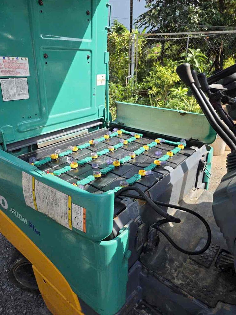 Thanh lý  xe nâng điện Komatsu -11 2 tấn. Mua bán Phương tiện khác tại Thành phố Thuận An Bình Dương được đăng bởi Dai Hai hình 5