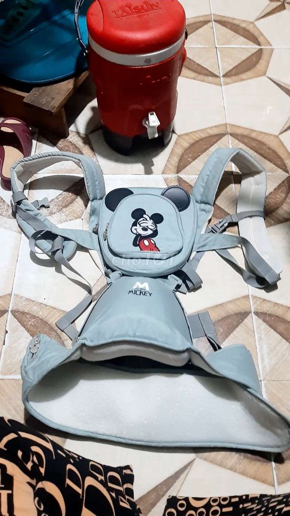 Địu disney