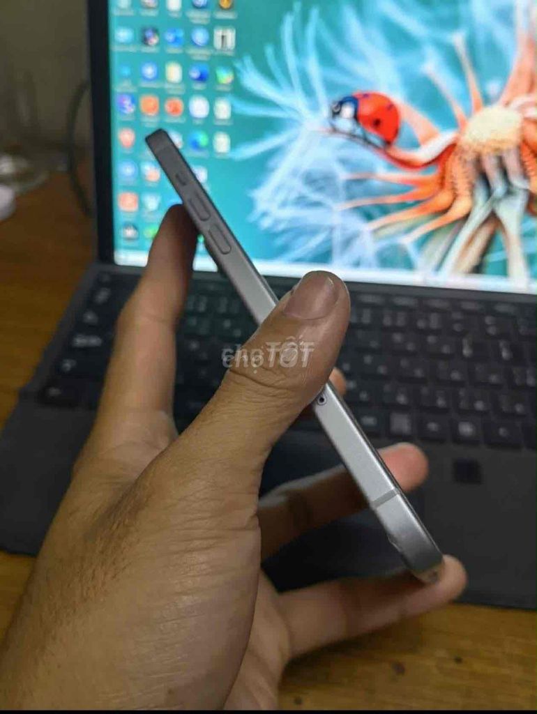 iphone 15plus quốc tế sim vật lí 512gb. Mua bán Điện thoại tại Quận Sơn Trà Đà Nẵng được đăng bởi Van Hao hình 1