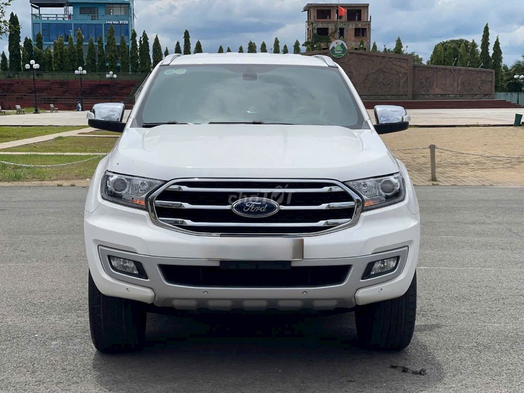 Ford Everest 2019 Titanium 1 cầu - 65000 km. Mua bán Ô tô tại Quận 3 Tp Hồ Chí Minh được đăng bởi  Sài Gòn Ford Used Car hình 1