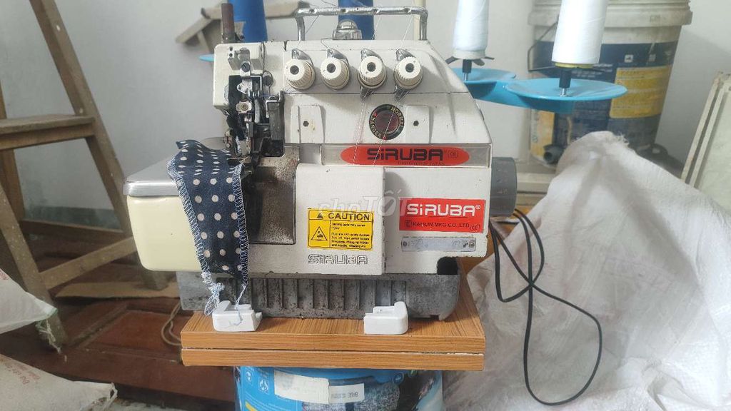 Máy vắt sổ Siruba 4 chỉ còn may tốt. Mua bán Đồ chuyên dụng, Giống nuôi trồng tại Huyện Chương Mỹ Hà Nội được đăng bởi Cửa hàng máy khâu Chương Mỹ  hình 1
