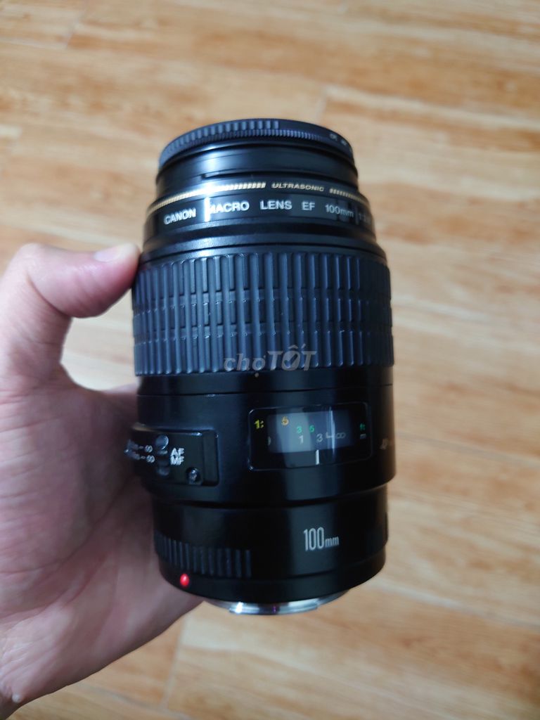 Ống kính Canon EF 100mm f/2.8 Macro USM. Mua bán Máy ảnh, Máy quay tại Quận Long Biên Hà Nội được đăng bởi Nguyễn  hình 1
