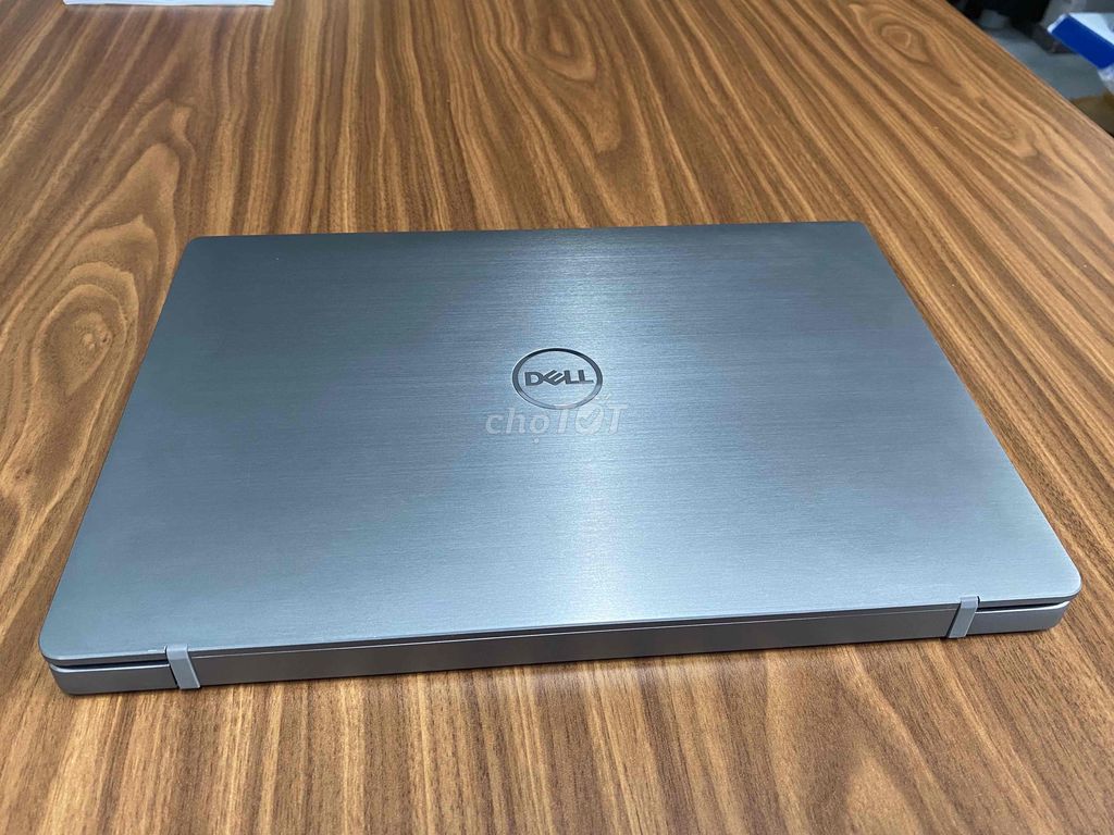 Dell Latitude 7400 cảm ứng