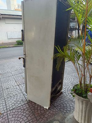 Xác tủ mát. Mua bán Tủ lạnh tại Quận 1 Tp Hồ Chí Minh được đăng bởi Phan Phan