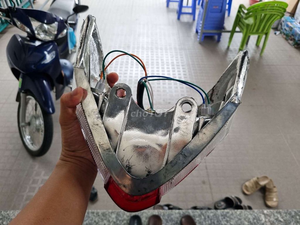 Đuôi đèn xi nhan wave S110/RSX. Mua bán Phụ tùng xe tại Thành phố Biên Hòa Đồng Nai được đăng bởi PKD hình 2