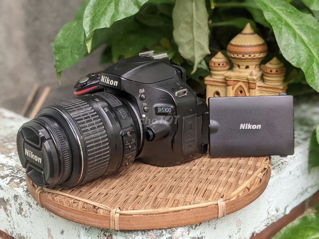 [Máy ảnh KTS] Nikon D5100 Đen kèm lens 18-55MM. Mua bán Máy ảnh, Máy quay tại Quận 6 Tp Hồ Chí Minh được đăng bởi may anh KTS hình 1