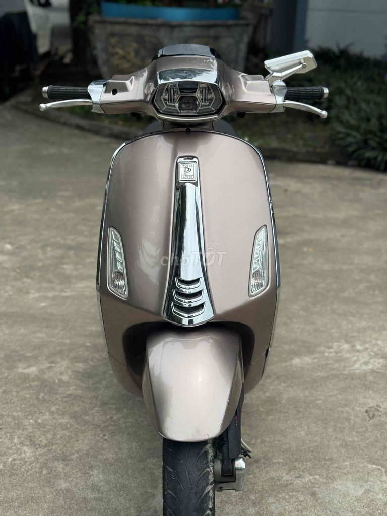 Vépa đk 2022 lên đồ chơi 10 mấy triệu 9 chủ zin. Mua bán Xe máy tại Quận Thanh Khê Đà Nẵng được đăng bởi A Dũng hình 2