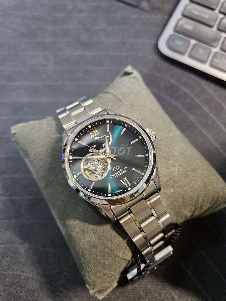 Đồng hồ Orient Star RE-AT0002E xanh lục bảo