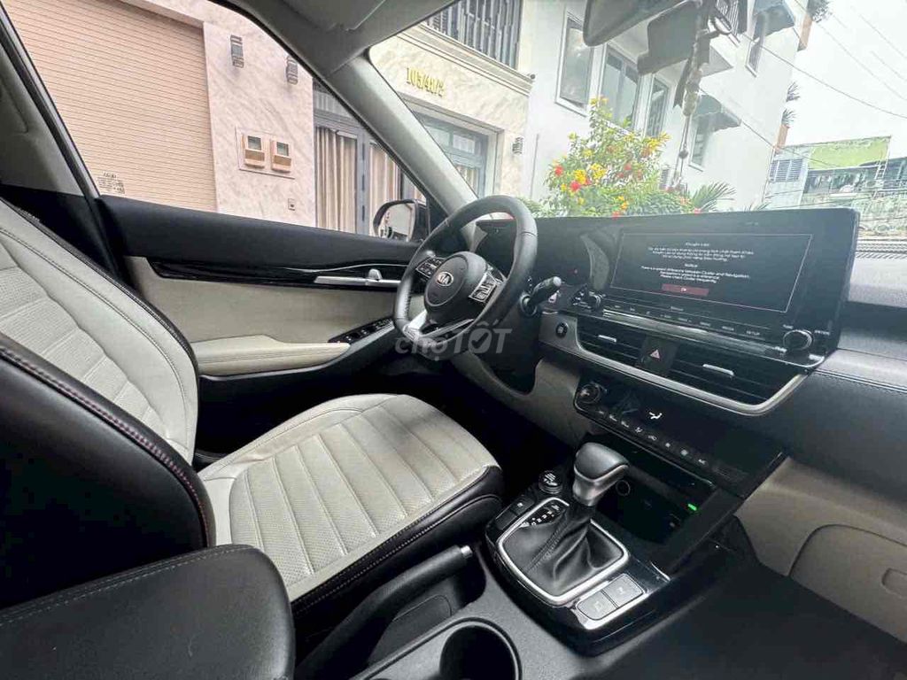 Kia Seltos 2022 Premium 1.4 AT - 34000 km. Mua bán Ô tô tại Quận Gò Vấp Tp Hồ Chí Minh được đăng bởi Thái Tiên hình 9