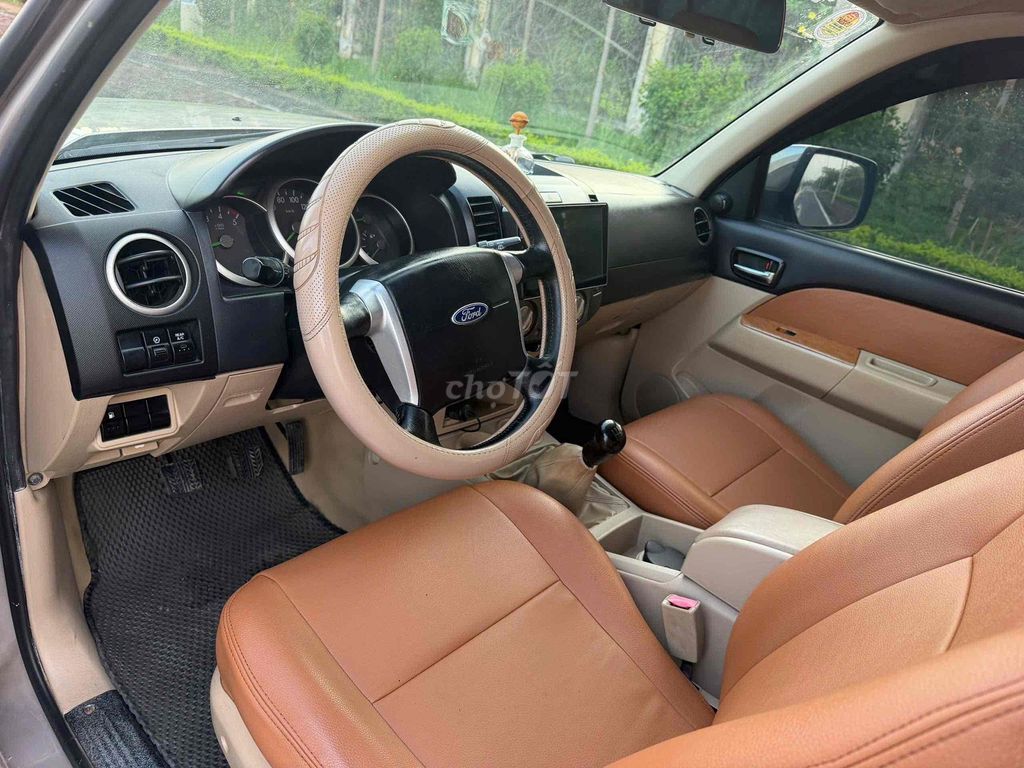 Ford Everest 2009 механическая коробка золотистый песок