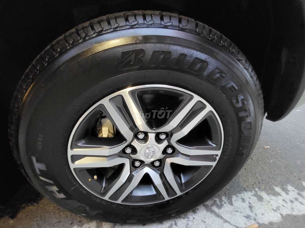 FORTUNER 2.4G Máy Dầu Số Sàn sx18ĐkLđ 2019 Mới 98%. Mua bán Ô tô tại Quận 11 Tp Hồ Chí Minh được đăng bởi A Long hình 11
