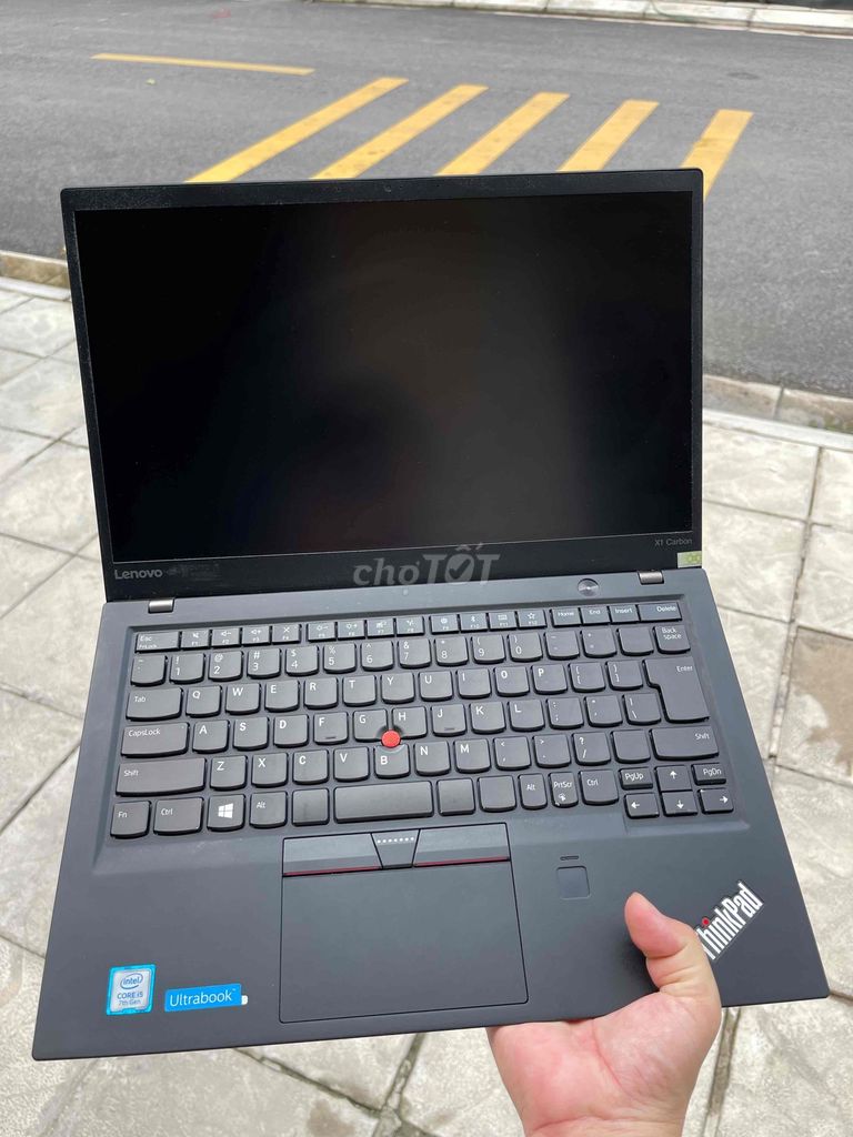 Lenovo ThinkPad X1 Carbon Gen 5 i5 8GB/256GB 14 in. Mua bán Laptop tại Thành phố Bắc Ninh Bắc Ninh được đăng bởi Lương Bích Luyên  hình 1