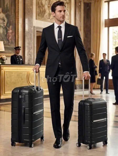 Vali Samsonite Freeform 20 inch Đen APCR. Mua bán Túi xách tại Quận Nam Từ Liêm Hà Nội được đăng bởi Lê Sáng hình 1