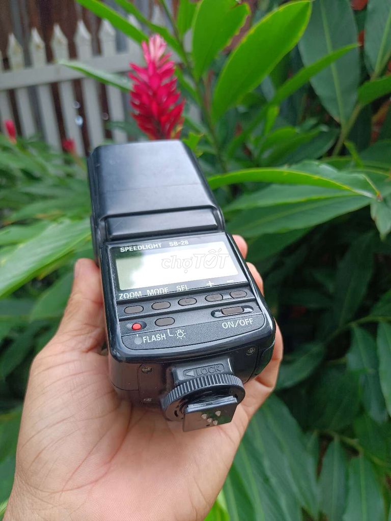 Đèn flash Nikon SB28 Đen Đã sử dụng. Mua bán Máy ảnh, Máy quay tại Thành phố Long Xuyên An Giang được đăng bởi Lý Phước Hảo hình 1