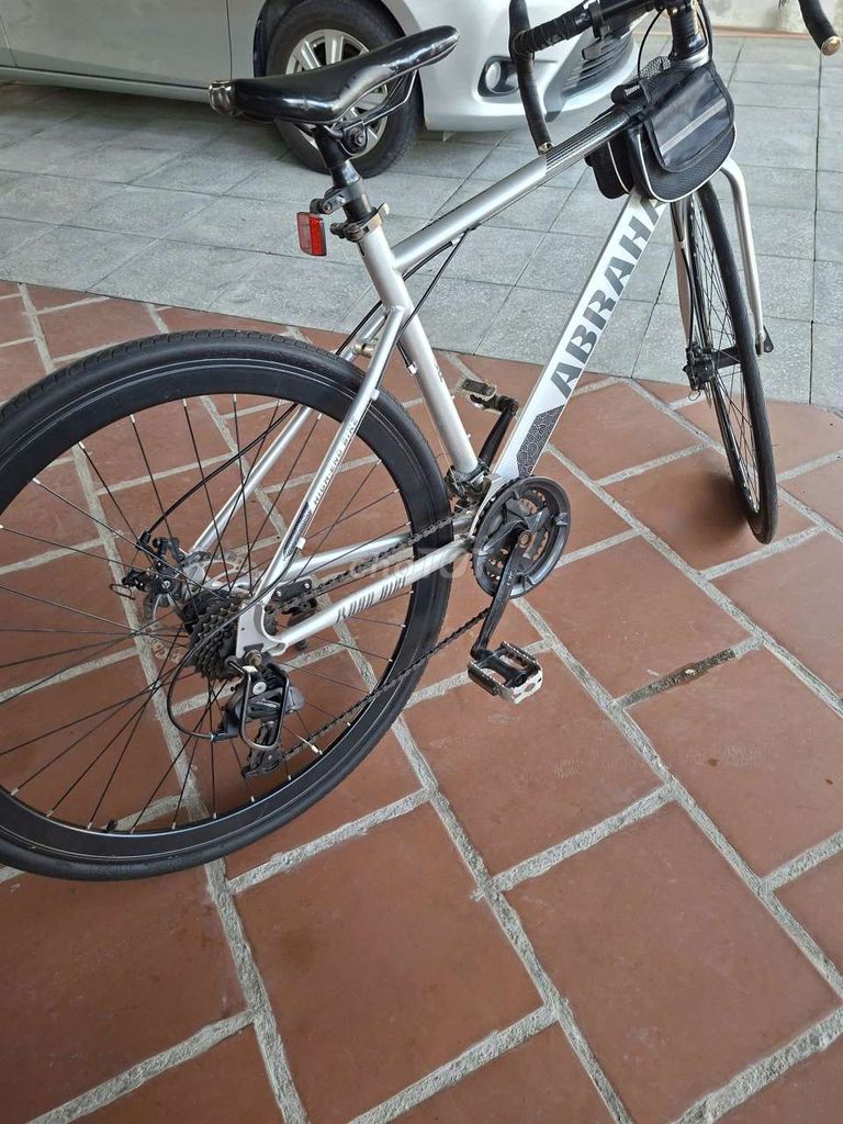 Cần bán xe đạp như hình. Mua bán Xe đạp tại Thành phố Thủ Dầu Một Bình Dương được đăng bởi Nhất Linh hình 3