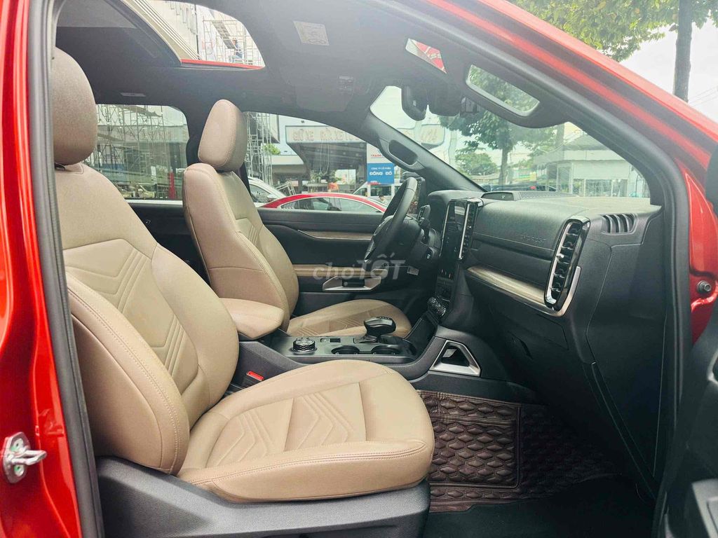 Ford Everest Titanium 4x4 2023 Đỏ Cam Siêu Hiếm. Mua bán Ô tô tại Quận Tân Phú Tp Hồ Chí Minh được đăng bởi BẾN THÀNH FORD XE ĐÃ QUA SỬ DỤNG hình 8