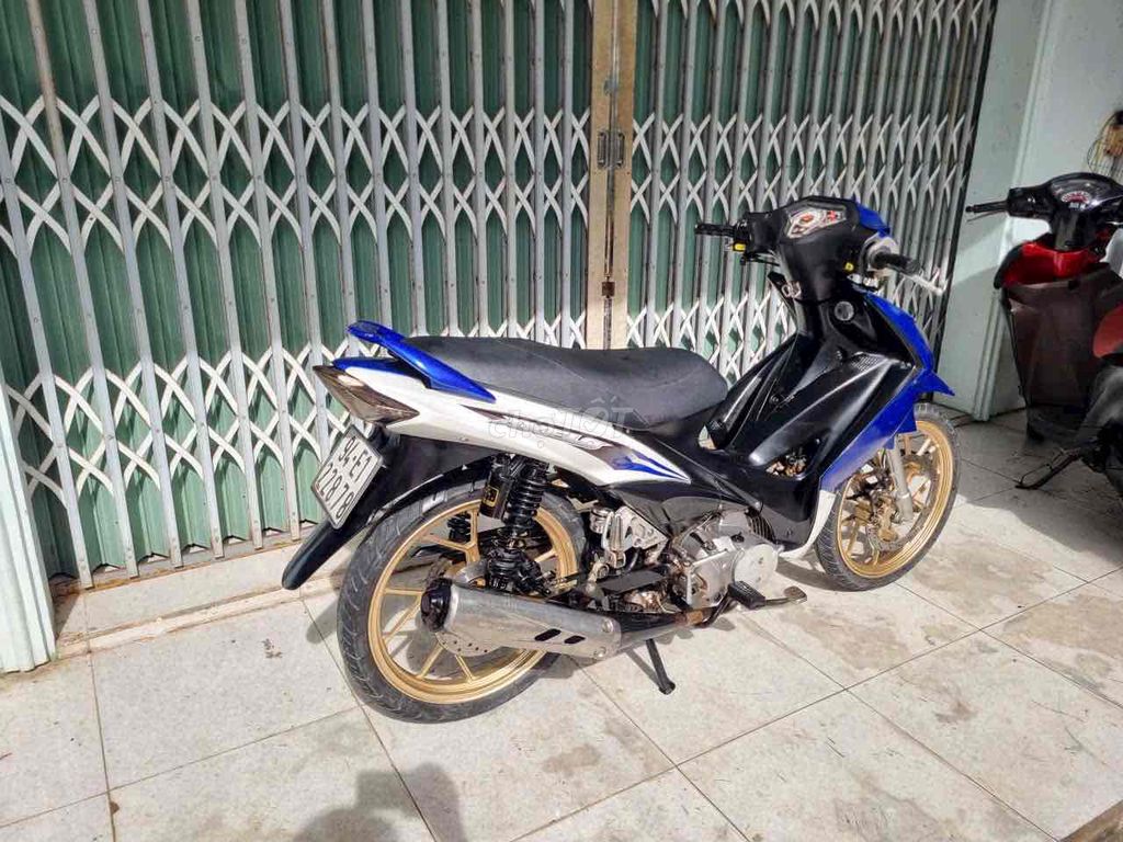 Suzuki Axelo 125 Côn tay. Mua bán Xe máy tại Huyện Hồng Dân Bạc Liêu được đăng bởi Ken Đáng hình 4