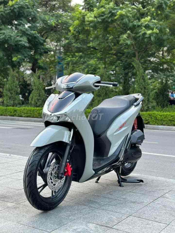 SH 125 ABS Xám Xi Măng 2024 New99%_Bảo Hành 3 Năm✅