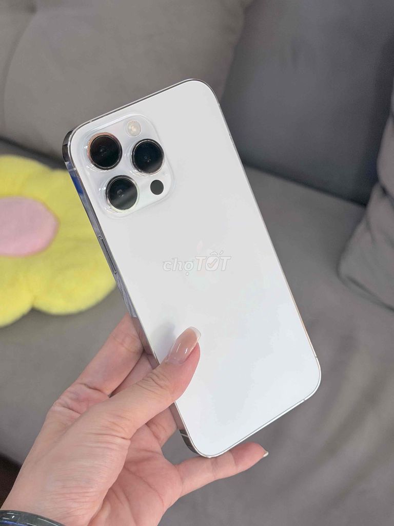 Apple iPhone 14 Pro Max 128GB Trắng Chính Hãng VN. Mua bán Điện thoại tại Quận 8 Tp Hồ Chí Minh được đăng bởi CA REM BÁN TÁO hình 1