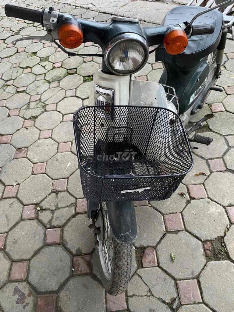 bán xe Honda cup 50. Mua bán Xe máy tại Quận Tây Hồ Hà Nội được đăng bởi Anh hình 2