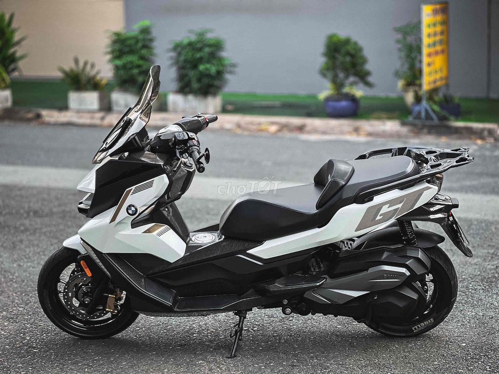 BMW C400GT White Diamond ga điện bs SG odo 9k2. Mua bán Xe máy tại Quận 3 Tp Hồ Chí Minh được đăng bởi Nha Dang hình 3