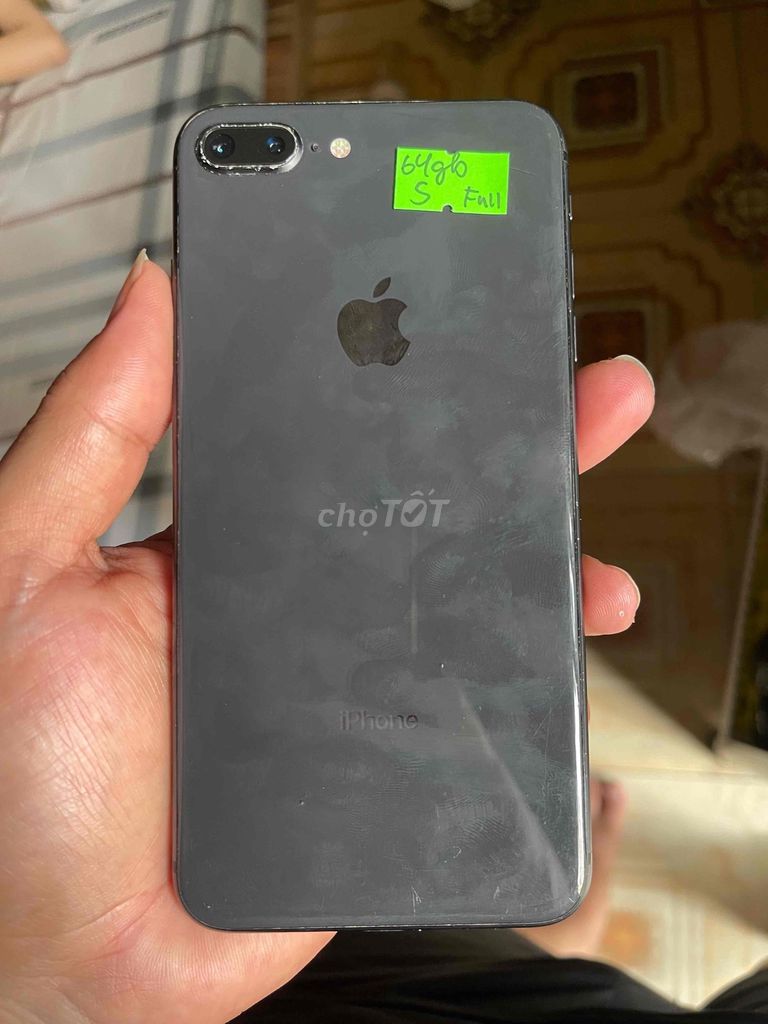 Apple iPhone 8 Plus 64GB full chuc nang. Mua bán Điện thoại tại Quận Hoàng Mai Hà Nội được đăng bởi nguyễn thị ngọc  hình 1