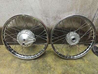 Căm đùm niềng wave s110. Mua bán Phụ tùng xe tại Quận Cái Răng Cần Thơ được đăng bởi Đạt Lê