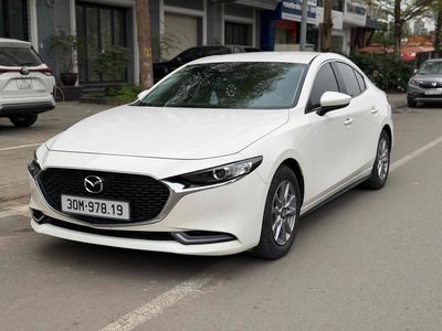 Mazda 3 2023 Luxury Trắng 30000 km