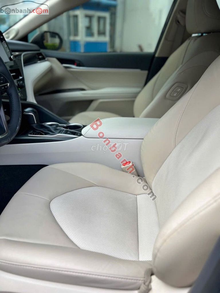 Xe Toyota Camry 2.5Q 2022 - 1 Tỷ 150 Triệu. Mua bán Ô tô tại Quận Hà Đông Hà Nội được đăng bởi Phạm Việt Cường  hình 3