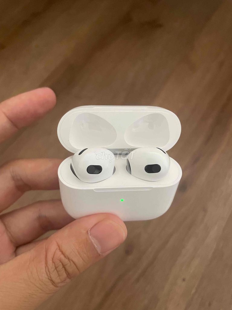 Tai nghe Apple AirPods 3 Trắng Như mới. Mua bán Tivi, Âm thanh tại Quận 1 Tp Hồ Chí Minh được đăng bởi Quang Watch hình 1